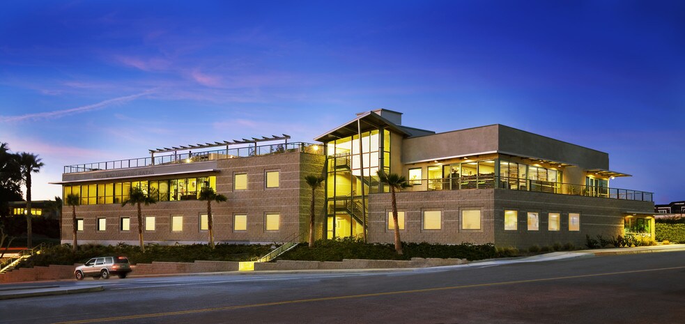 More Photos Of 401 Old Newport Blvd, Newport Beach Medical For Lease