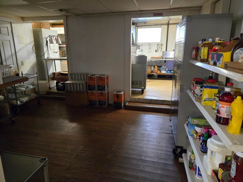 More Photos Of 1390 Broadway Rd, Milton Restaurant For Sale