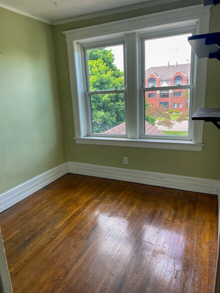 More Photos Of 4742-4754 Anthony Wayne Dr, Detroit Apartments For Sale