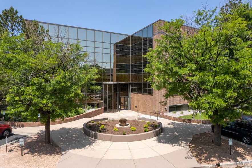 More Photos Of 8301 E Prentice Ave, Greenwood Village Office For Sale