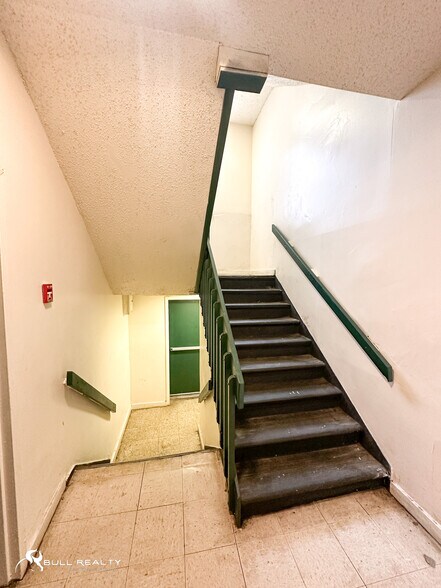 More Photos Of 620 Parkway Dr NE, Atlanta Apartments For Sale