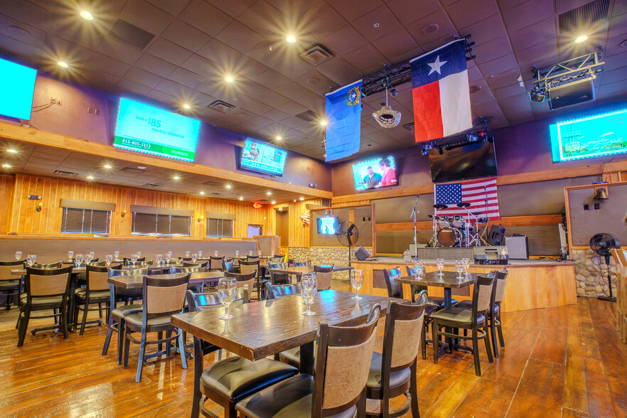 More Photos Of 891 De Marco Dr, Henderson Restaurant For Lease