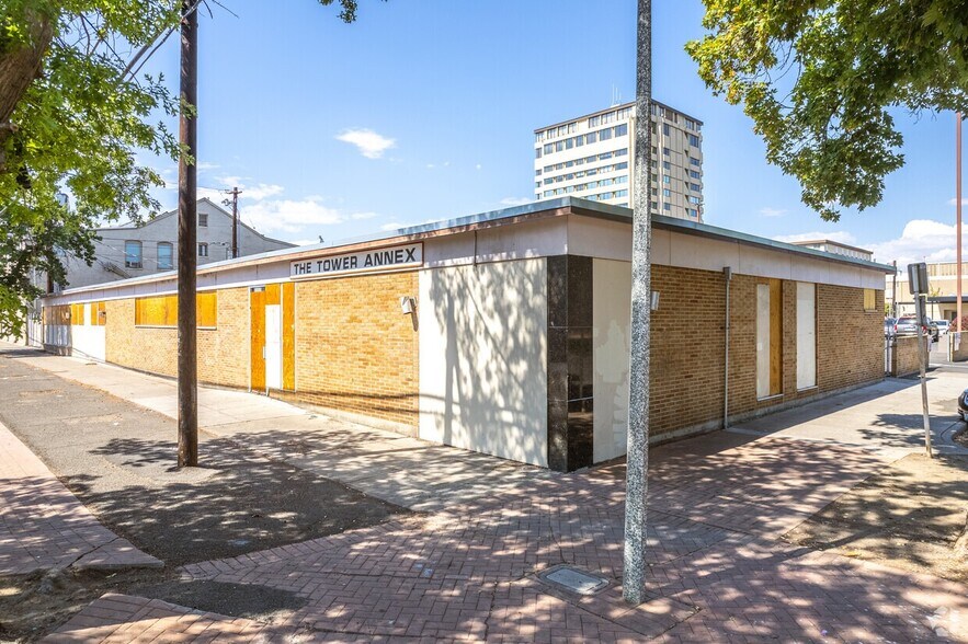 More Photos Of 421 E Chestnut Ave, Yakima Office For Lease