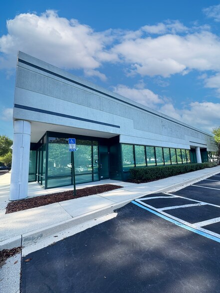 More Photos Of 9143 Philips Hwy, Jacksonville Unknown For Lease