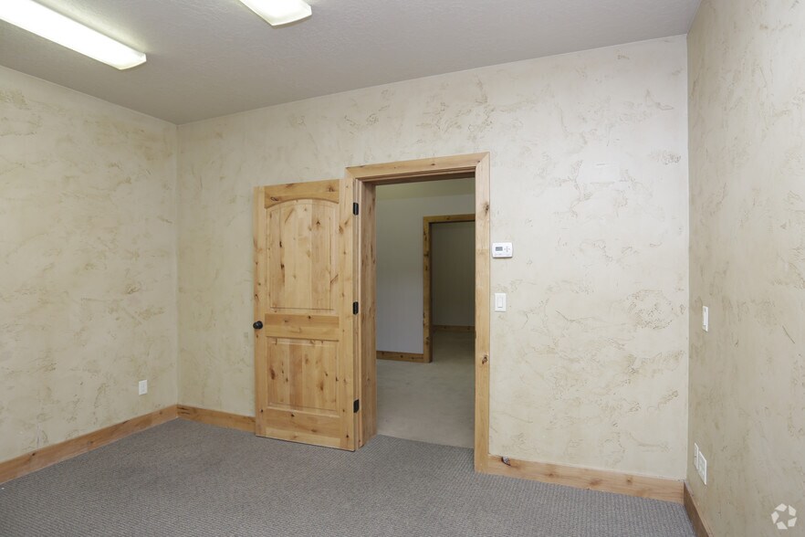 More Photos Of 2629-2645 N 400 E, Ogden Unknown For Lease