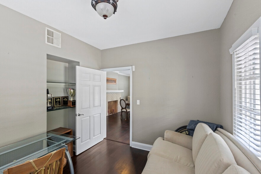 More Photos Of 822 Menendez Ct, Orlando Office Residential For Lease