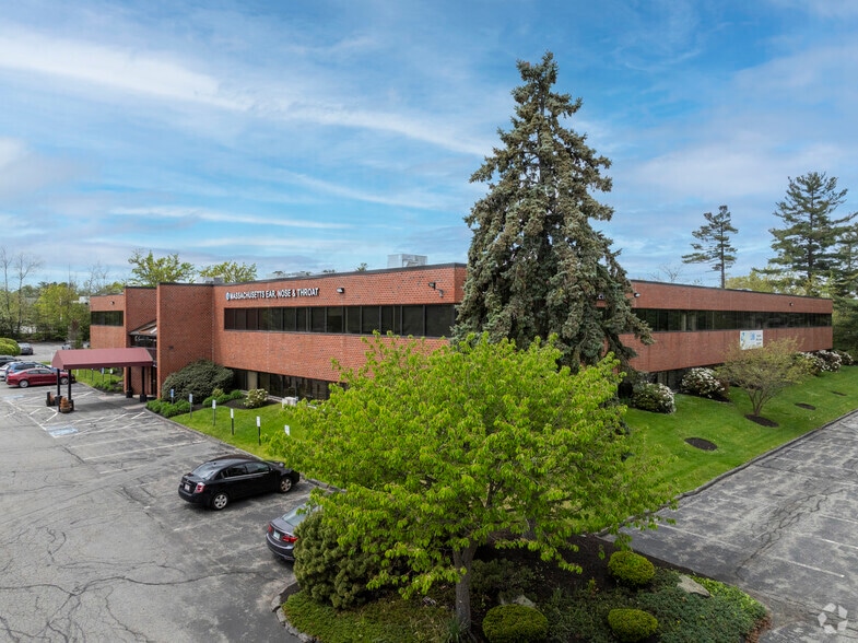 More Photos Of 321 Billerica Rd, Chelmsford Coworking Space