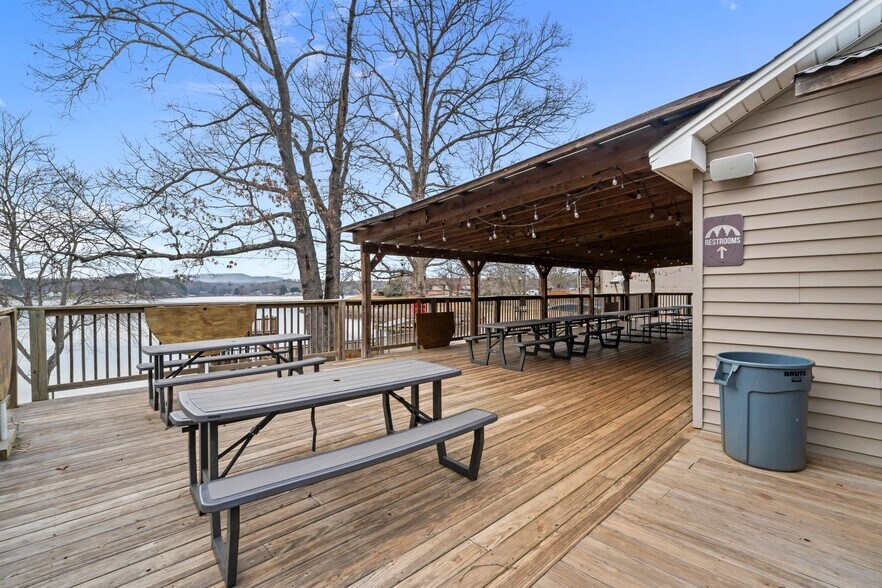 More Photos Of 6692 Valwood Rd, Conover Specialty For Sale