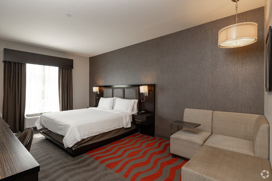 More Photos Of 4606 Westway Park Blvd, Houston Hotel For Sale