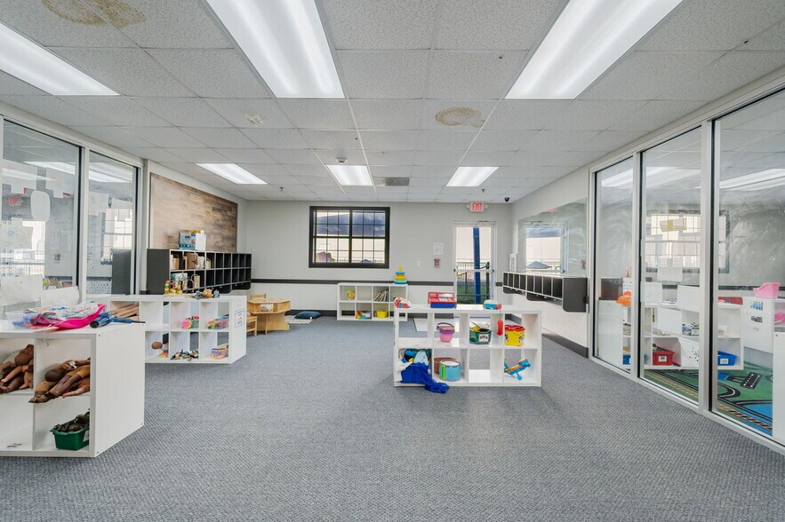 More Photos Of 10002 Camino Bandera, San Antonio Daycare Center For Sale