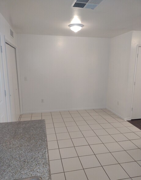 More Photos Of 331 Pacheco Rd, Bakersfield Apartments For Sale