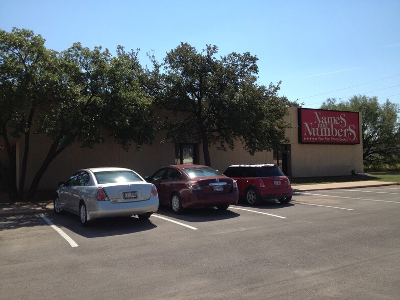More Photos Of 209 S Danville Dr, Abilene Office For Lease