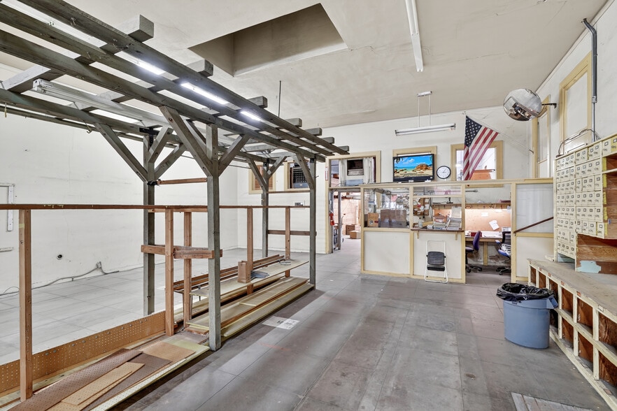 More Photos Of 360-362 Central Ave, Fillmore Storefront For Sale