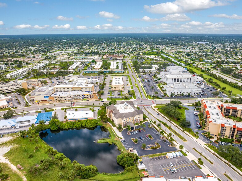 More Photos Of 2525 Harbor Blvd, Port Charlotte Medical For Lease