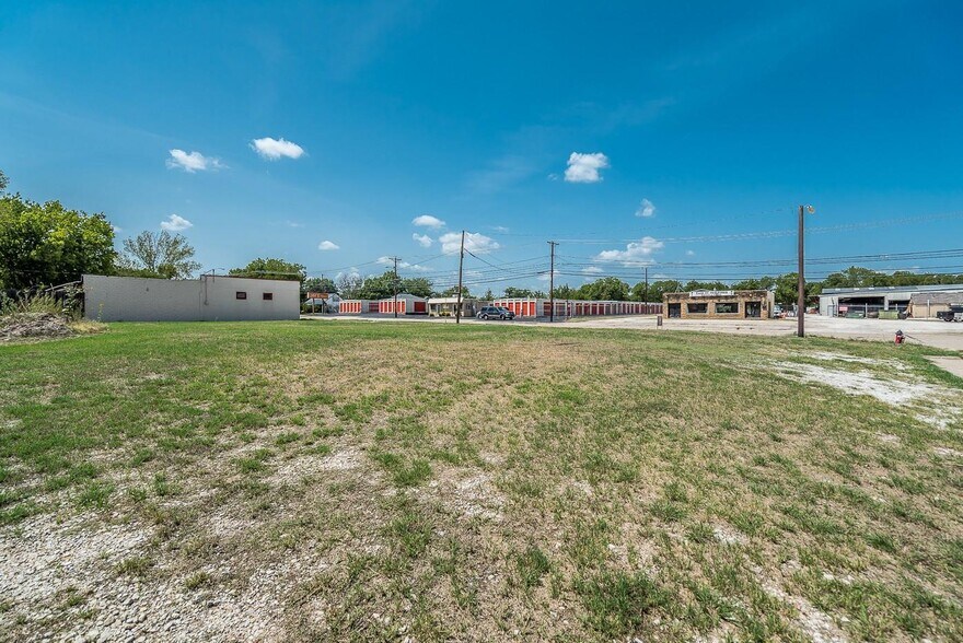 More Photos Of 8021 White Settlement Rd, Fort Worth Land For Sale