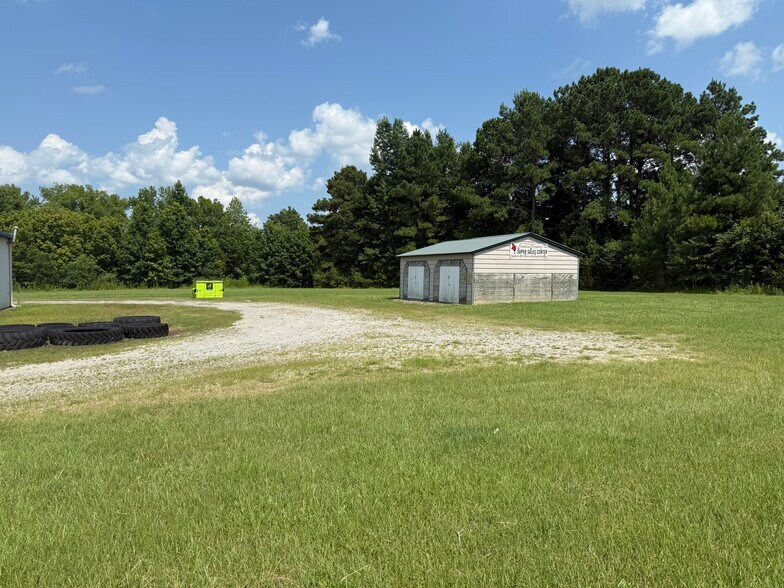 More Photos Of 1985 W Main St, Williamston Warehouse For Sale