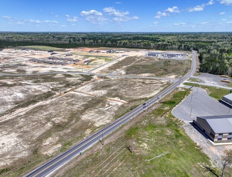 More Photos Of US 167 & Arch Street Pike, Hensley Land For Sale