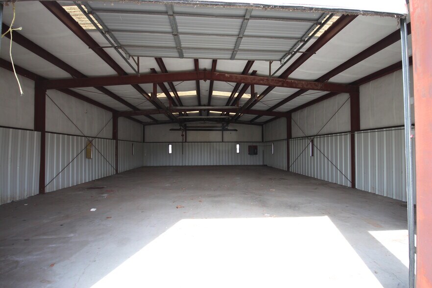 More Photos Of 2318 Charles Page Blvd, Tulsa Warehouse For Sale