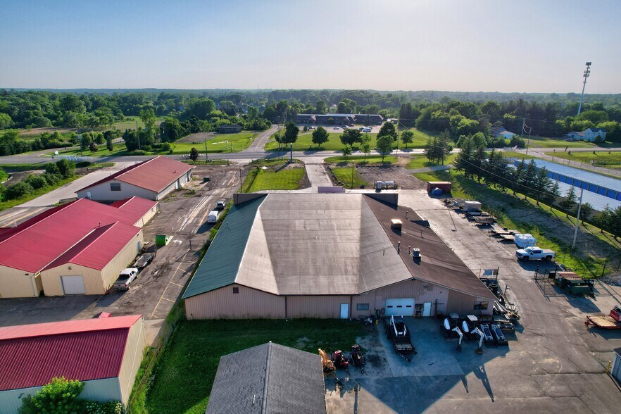 More Photos Of 7281 S State Rd, Goodrich Freestanding For Sale