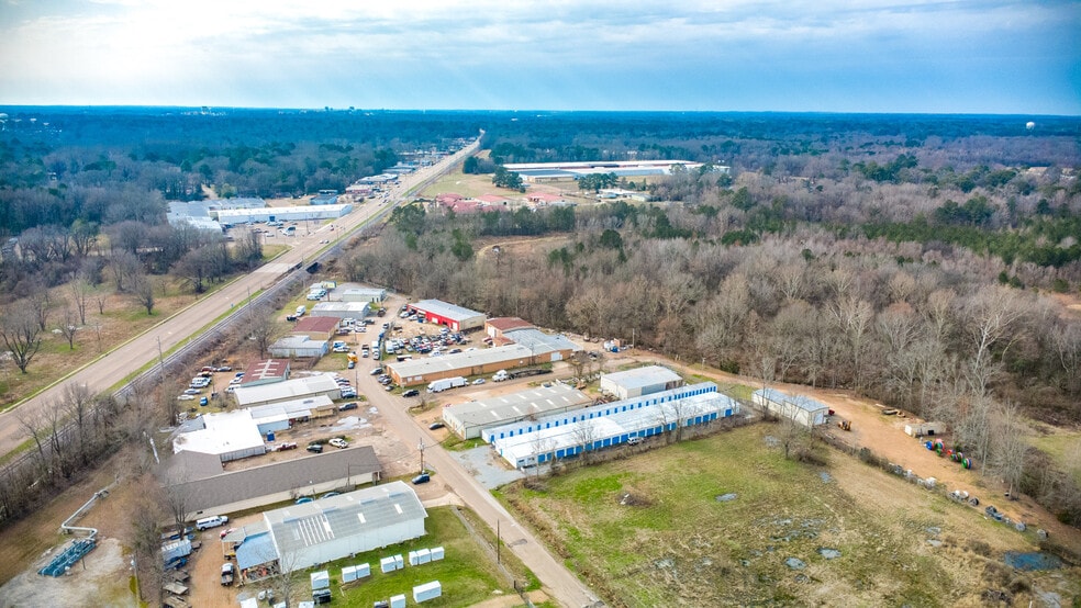 More Photos Of 5849 N Commerce Plz, Jackson Self Storage For Sale