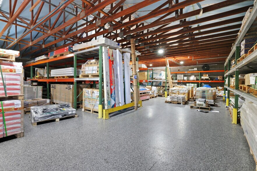 More Photos Of 3730 Kori Rd, Jacksonville Showroom For Sale