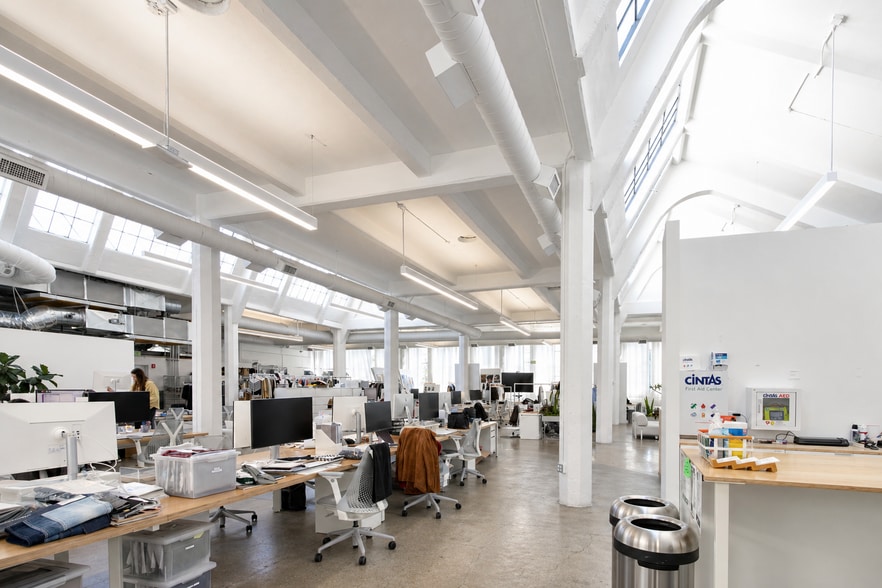 More Photos Of 2140-2156 Folsom St, San Francisco Warehouse For Lease