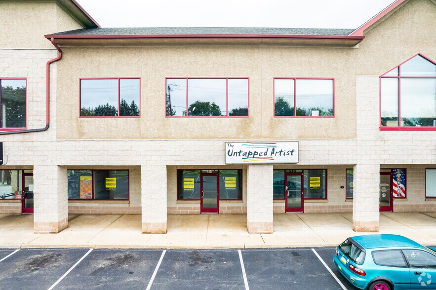 More Photos Of 310-320 E Johnson Hwy, Norristown Storefront Retail Office For Lease