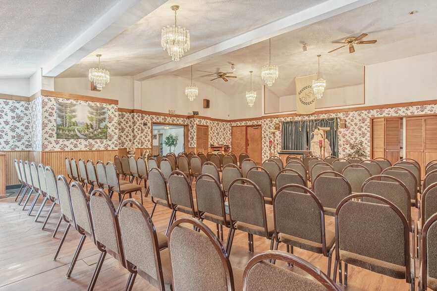 More Photos Of 17321 Old Rome State Rd, Watertown Funeral Home For Sale