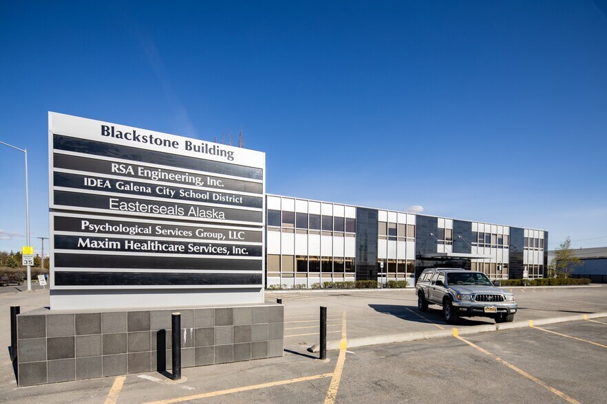 More Photos Of 670 W Fireweed Ln, Anchorage Office For Lease