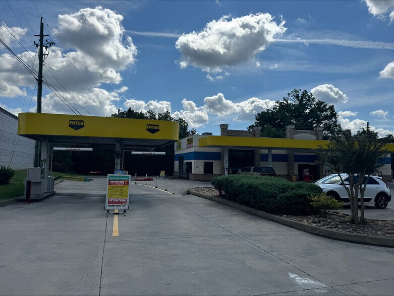 More Photos Of 994 Parkway, Sevierville Carwash For Sale