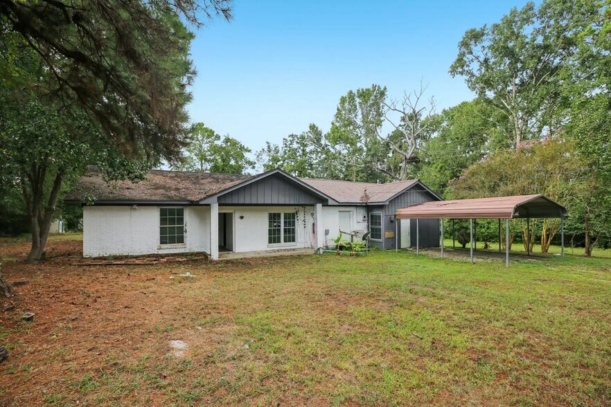 More Photos Of 242 Bishop, Livingston Apartments For Sale