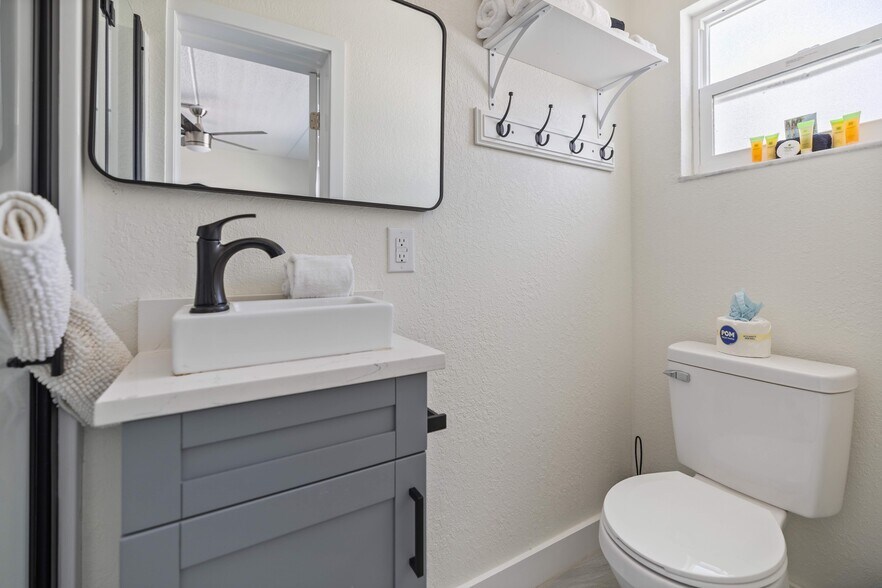 More Photos Of 14231 Gulf Blvd, Madeira Beach Apartments For Sale