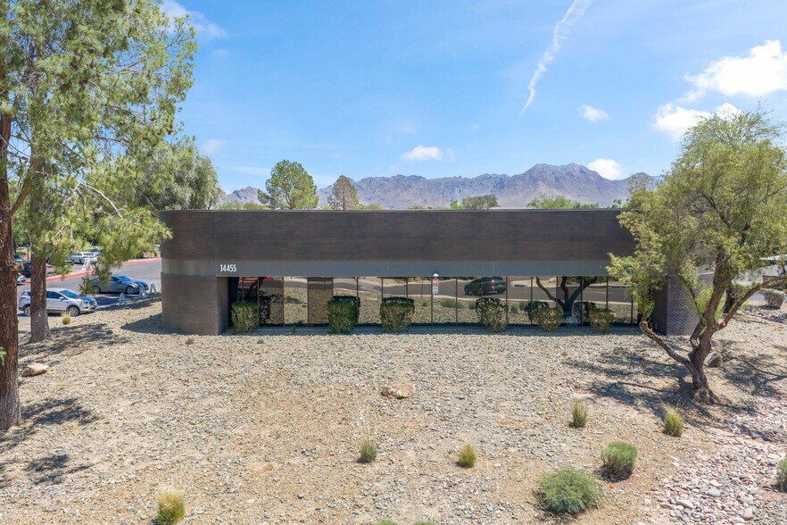More Photos Of 14505 N Hayden Rd, Scottsdale Unknown For Lease