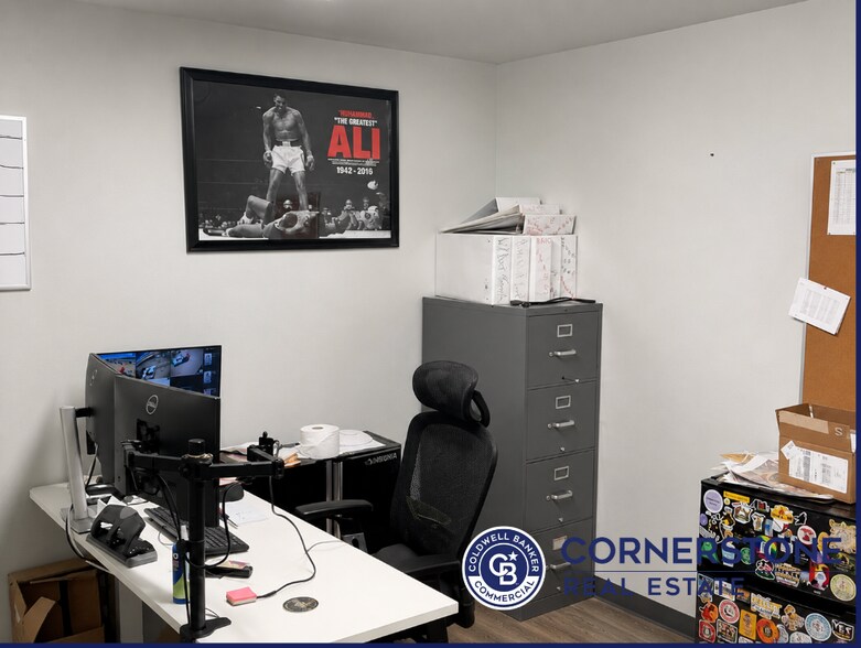 More Photos Of 901 N Foster Rd, Casper Warehouse For Sale