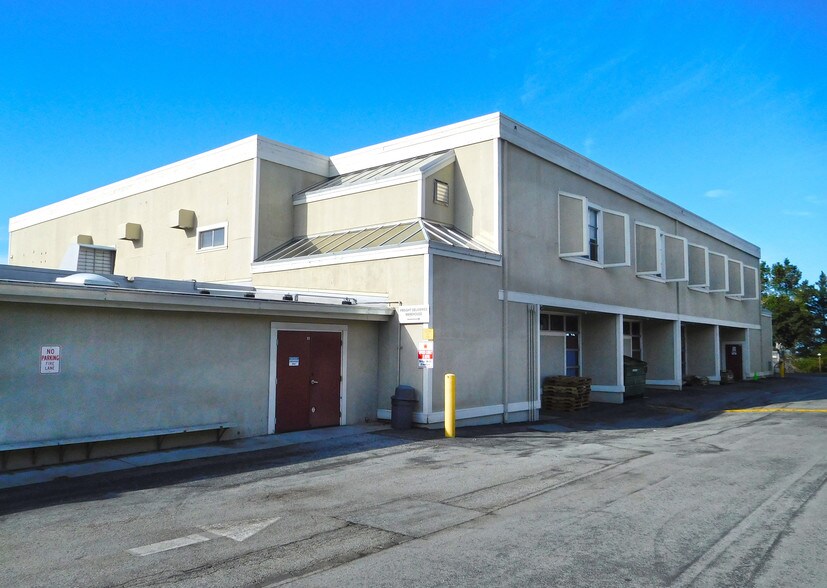 More Photos Of 2901 Salinas Hwy, Monterey Manufacturing For Lease