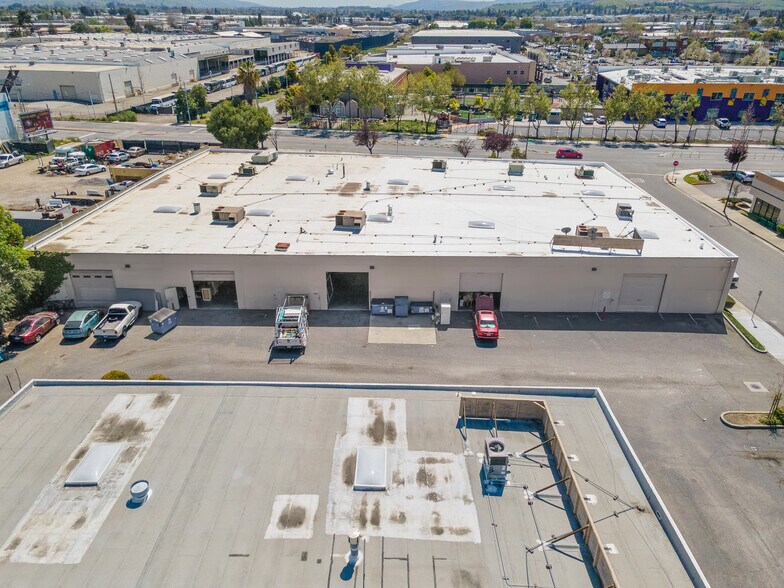 More Photos Of 123-129 E Alma Ave, San Jose Warehouse For Sale