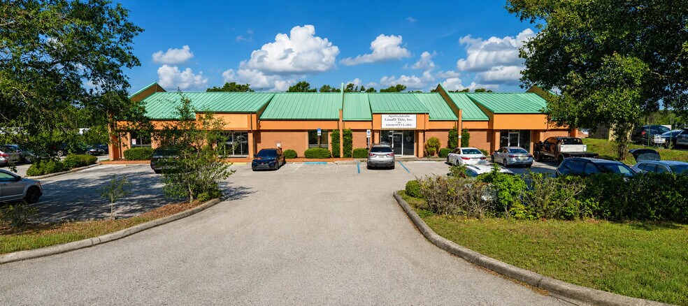 More Photos Of 7209 Green Slope Dr, Zephyrhills Medical For Lease