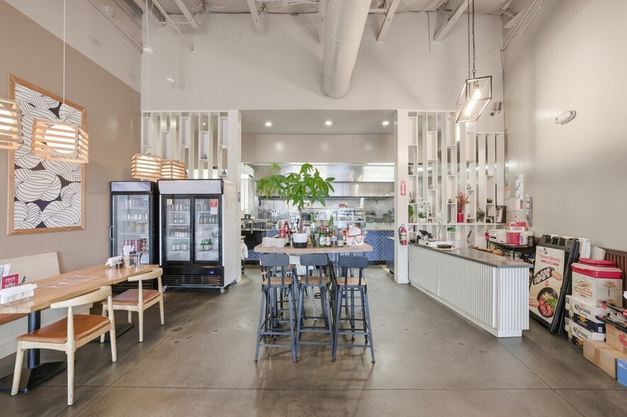 Primary Photo Of 23642 Rockfield Blvd, Lake Forest General Retail For Lease