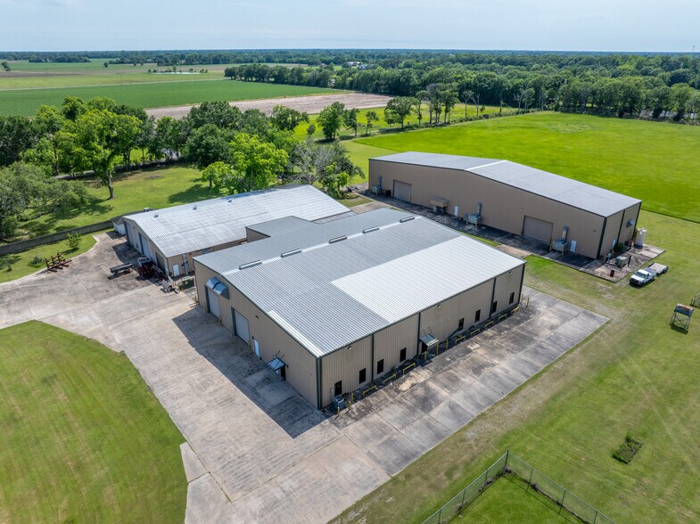 More Photos Of 8706 Dudley Rd, Abbeville Manufacturing For Sale