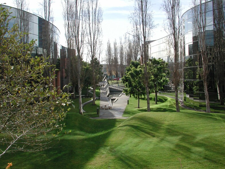 More Photos Of 4520 Executive Dr, San Diego Medical For Lease