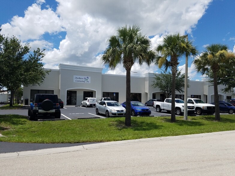 More Photos Of 17050 Alico Commerce Ct, Fort Myers Warehouse For Lease