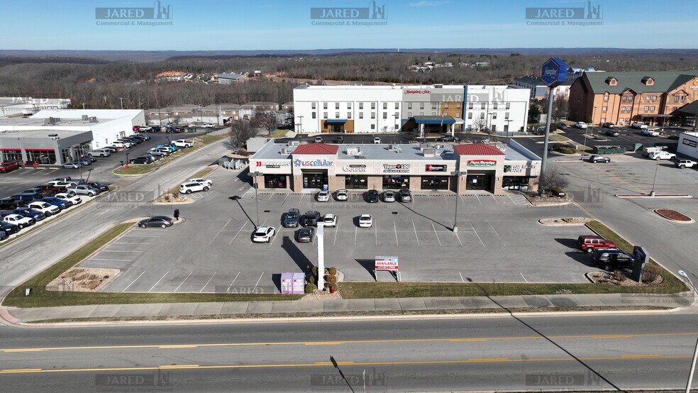 More Photos Of 151 Saint Robert Blvd, Saint Robert Storefront For Lease