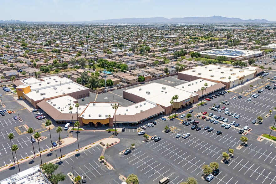 More Photos Of 7333 W Thomas Rd, Phoenix Storefront For Lease