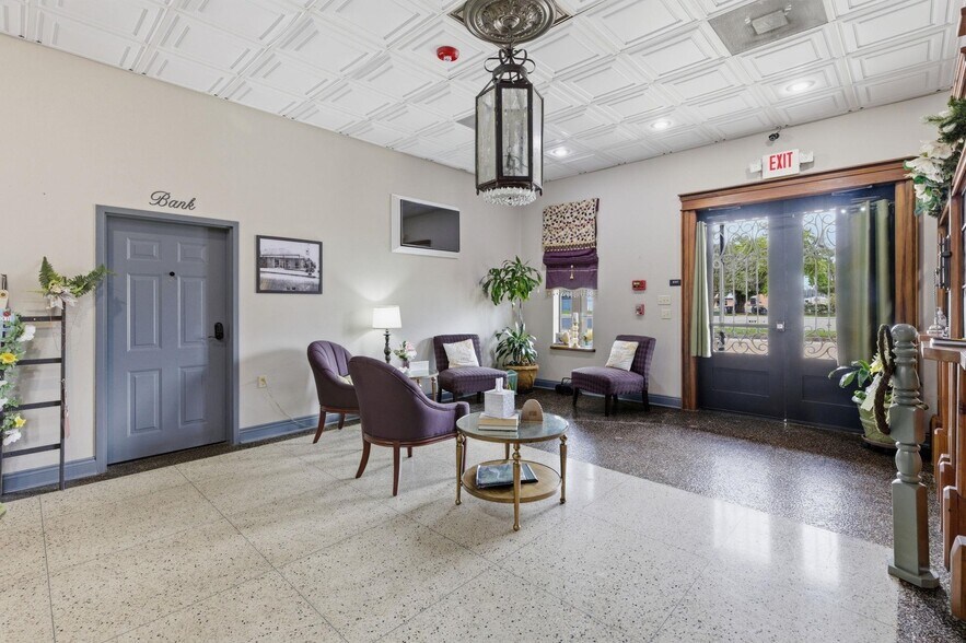 More Photos Of 233 Arthur Ave, Lake Arthur Hotel For Sale