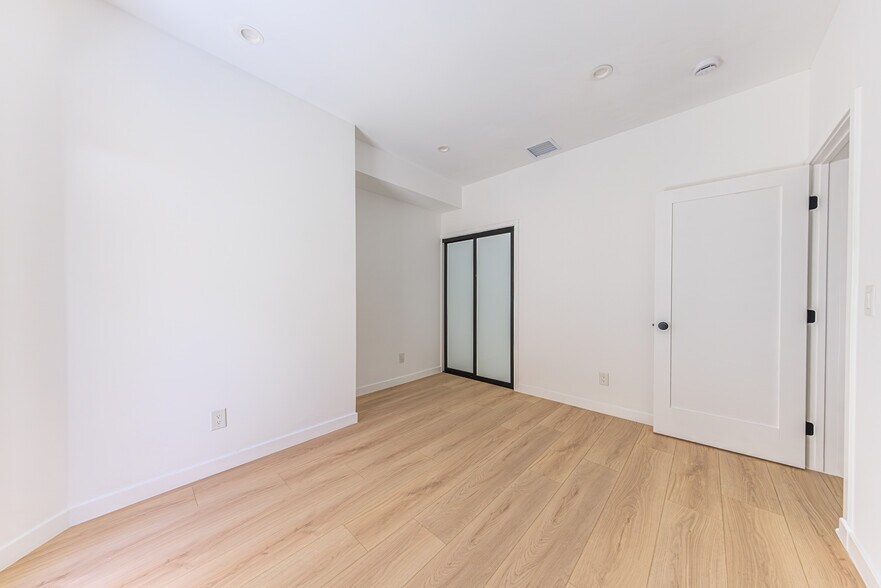 More Photos Of 1954-1958 Purdue Ave, Los Angeles Apartments For Sale