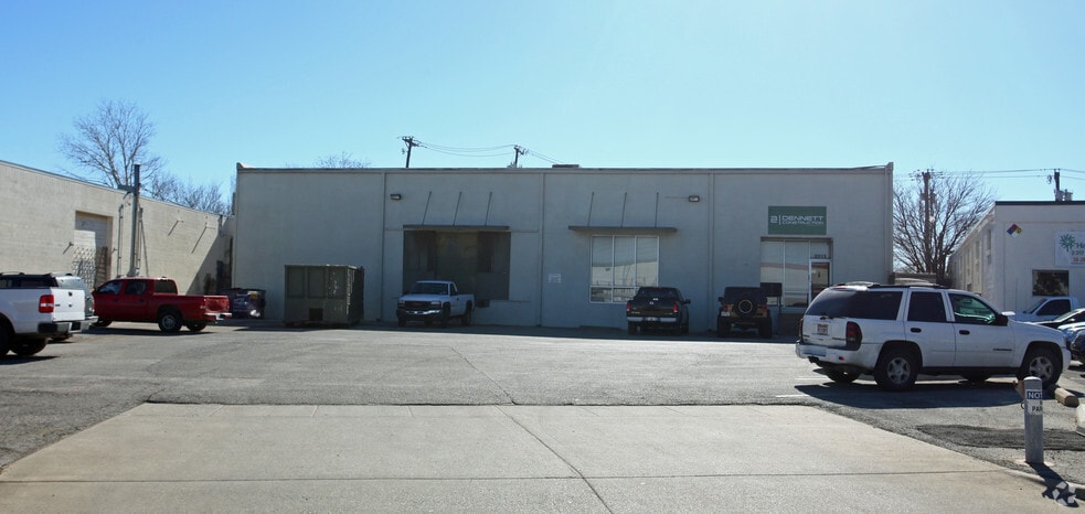 Primary Photo Of 2313 Cullen St, Fort Worth Warehouse For Lease