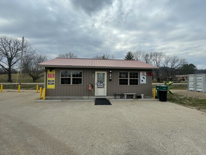 More Photos Of 7549 Elkton Pike, Elkton General Retail For Sale