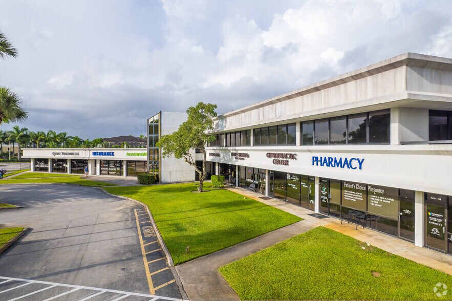 More Photos Of 4801 S University Dr, Davie Office For Lease