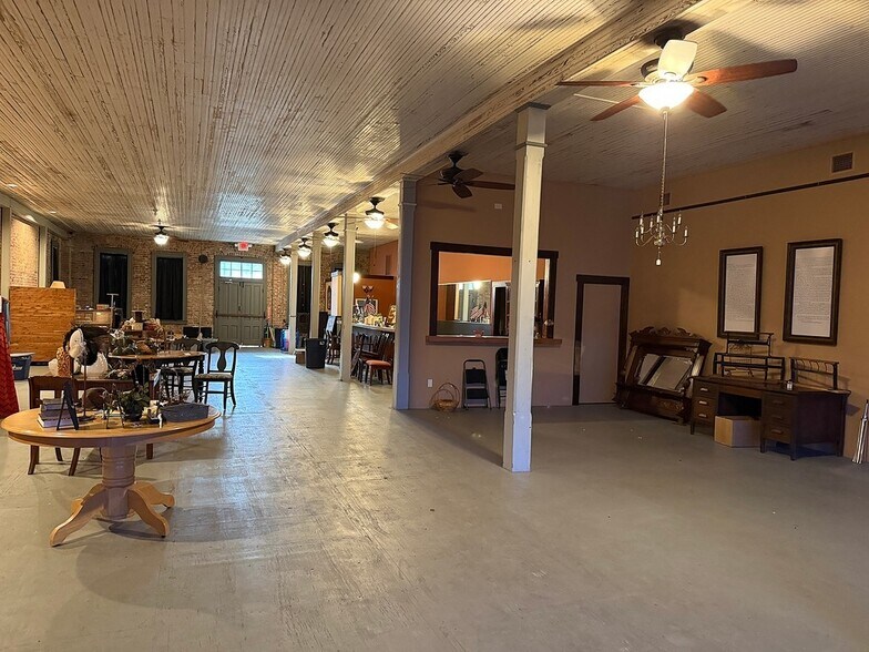 More Photos Of 107 E Main St, Eagle Lake Specialty For Sale