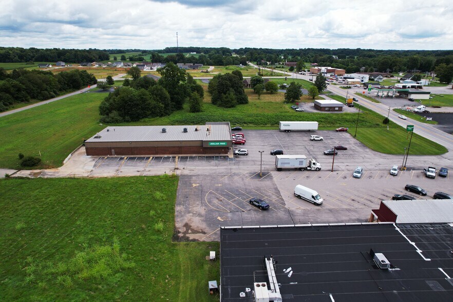 More Photos Of 1470 Highway 64 NE, New Salisbury Freestanding For Sale